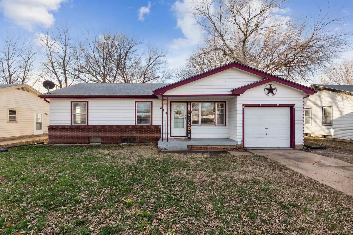 Haysville, KS 67060,229 Western Ave