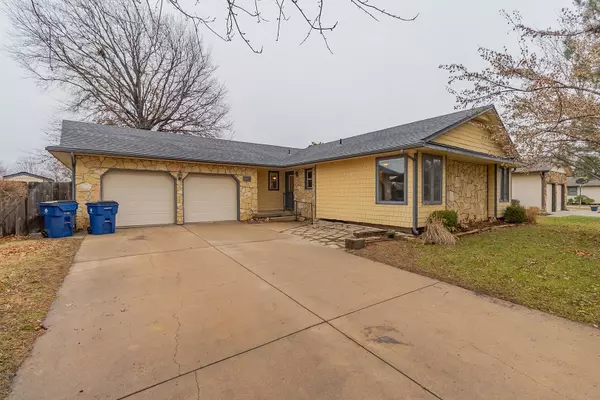 124 N Tarabury, Wichita, KS 67212