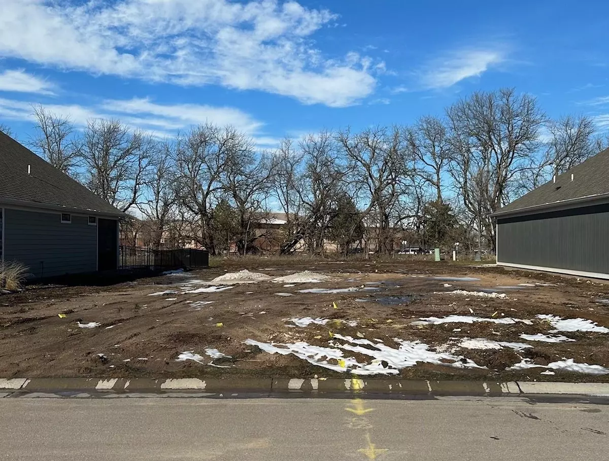 Andover, KS 67002,704 E Park Place