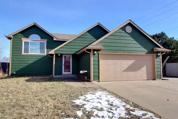 2400 Mainsgate Dr, Augusta, KS 67010