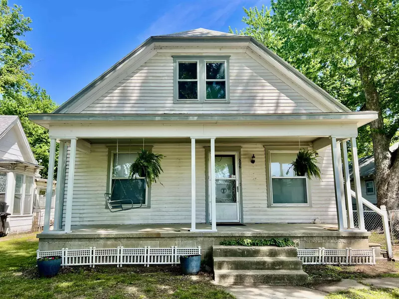 606 N B Street, Arkansas City, KS 67005
