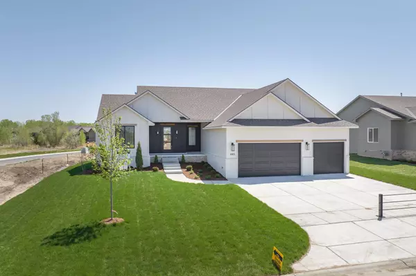 1412 Lookout Pl, Derby, KS 67037