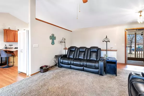 Haysville, KS 67060,627 S SHIRA CT