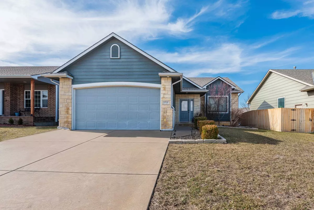 Wichita, KS 67207,1719 S Lynnrae St