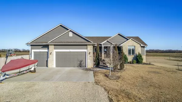 4520 S 228th St West, Goddard, KS 67052