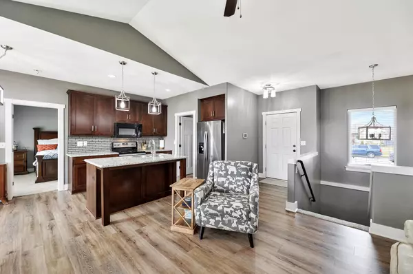 Wichita, KS 67235,1402 N Kentucky