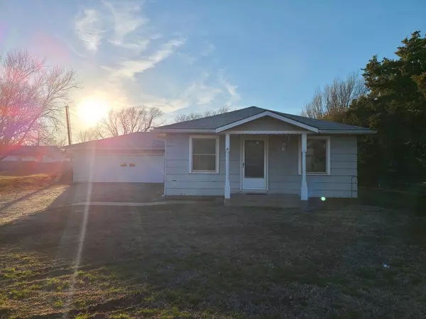 213 N Grice St, Viola, KS 67149