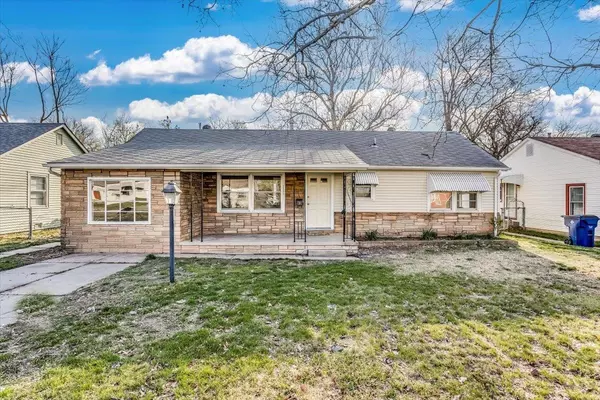 2550 S Washington, Wichita, KS 67216