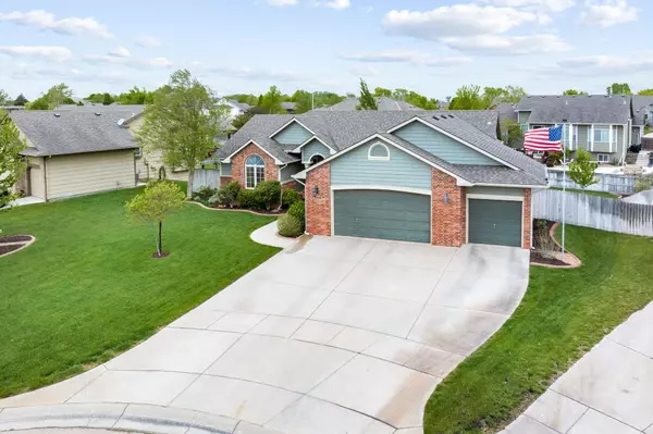 Wichita, KS 67235,530 S Fawnwood Ct
