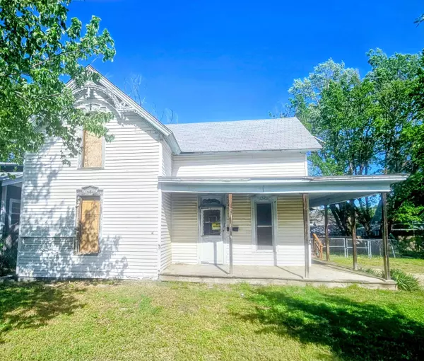308 N Taylor, El Dorado, KS 67042