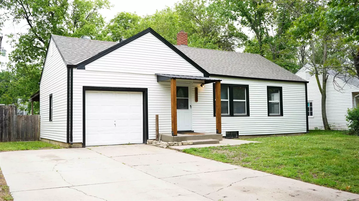Wichita, KS 67216,2632 S Santa Fe Ave