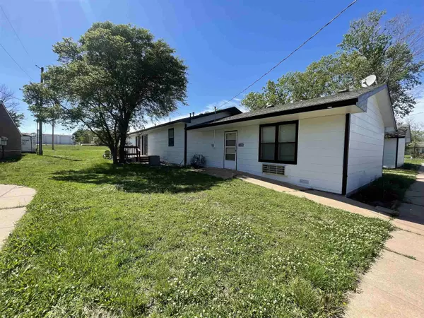 Conway Springs, KS 67031,103 N 3rd St