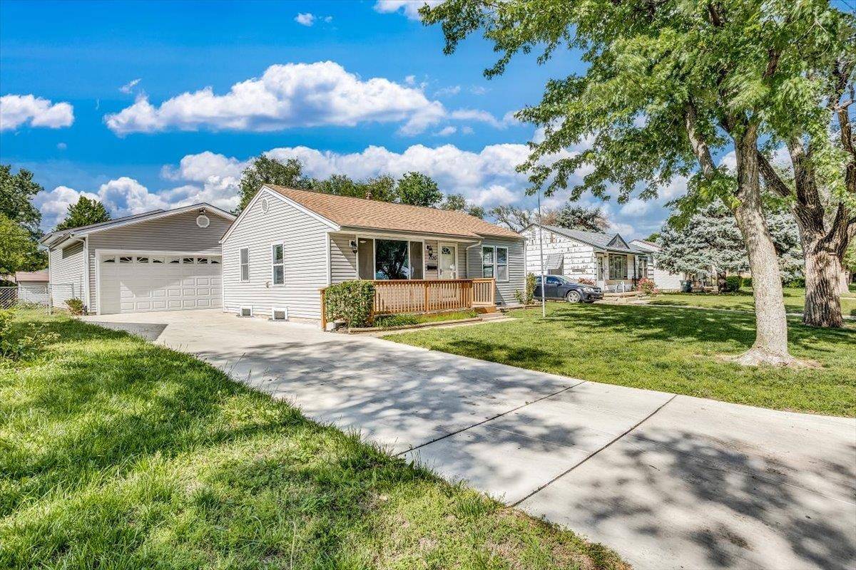1720 E Marion Rd, Wichita, KS 67216