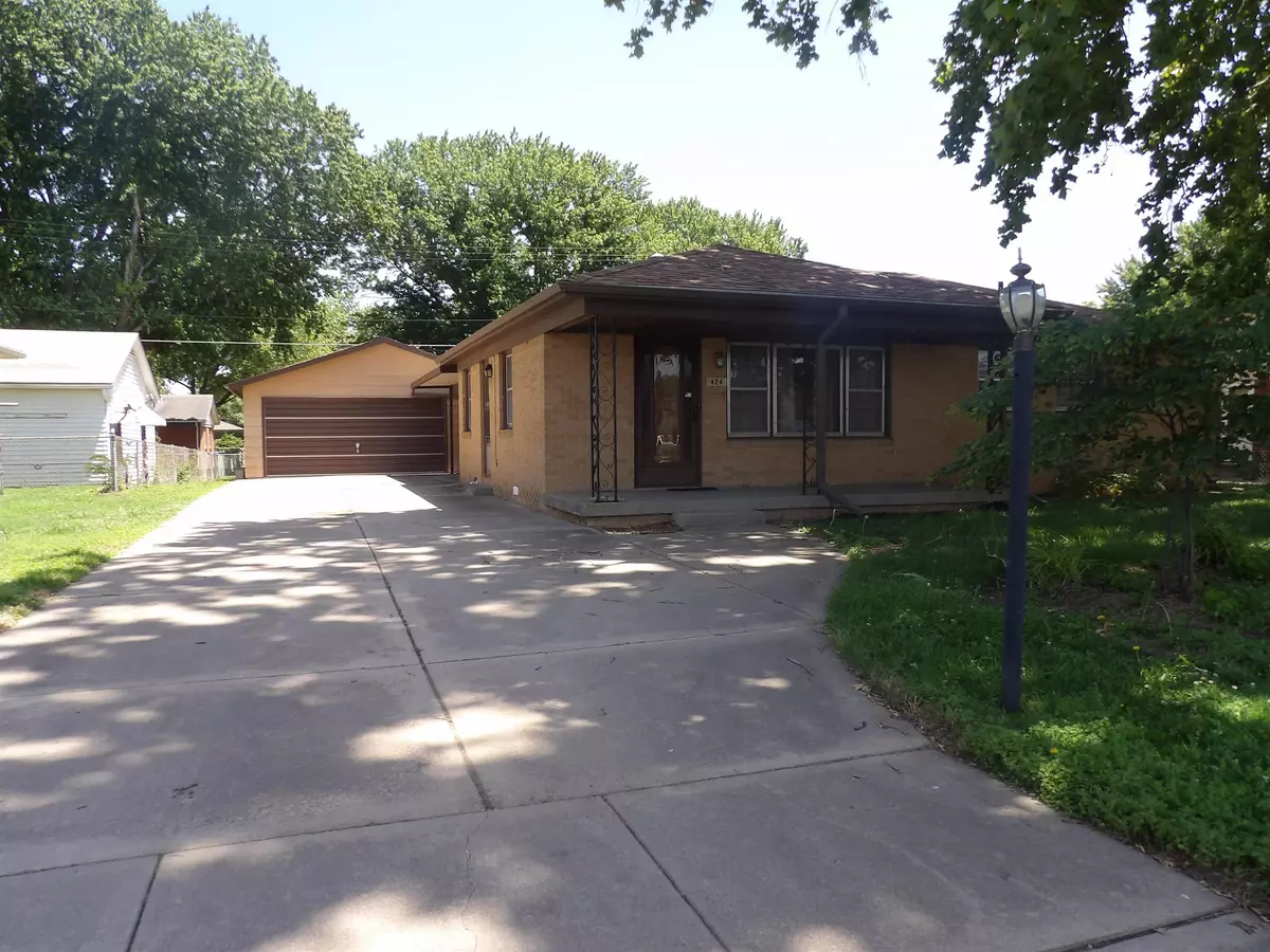 Derby, KS 67037,424 S Georgie Ave