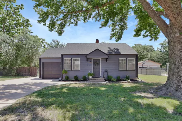 130 S Florence, Wichita, KS 67209