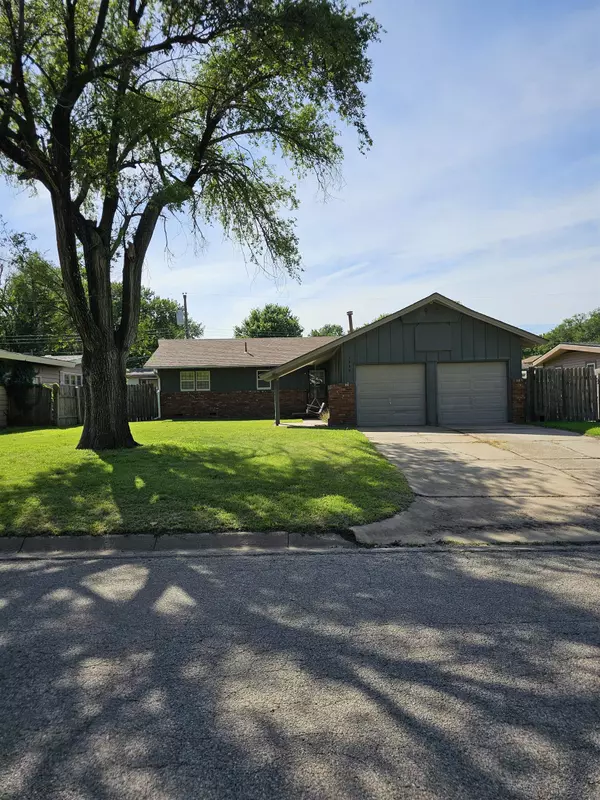 1339 N Pleasantview, Derby, KS 67037