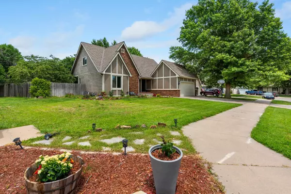 Bel Aire, KS 67220,4612 Farmstead Ct