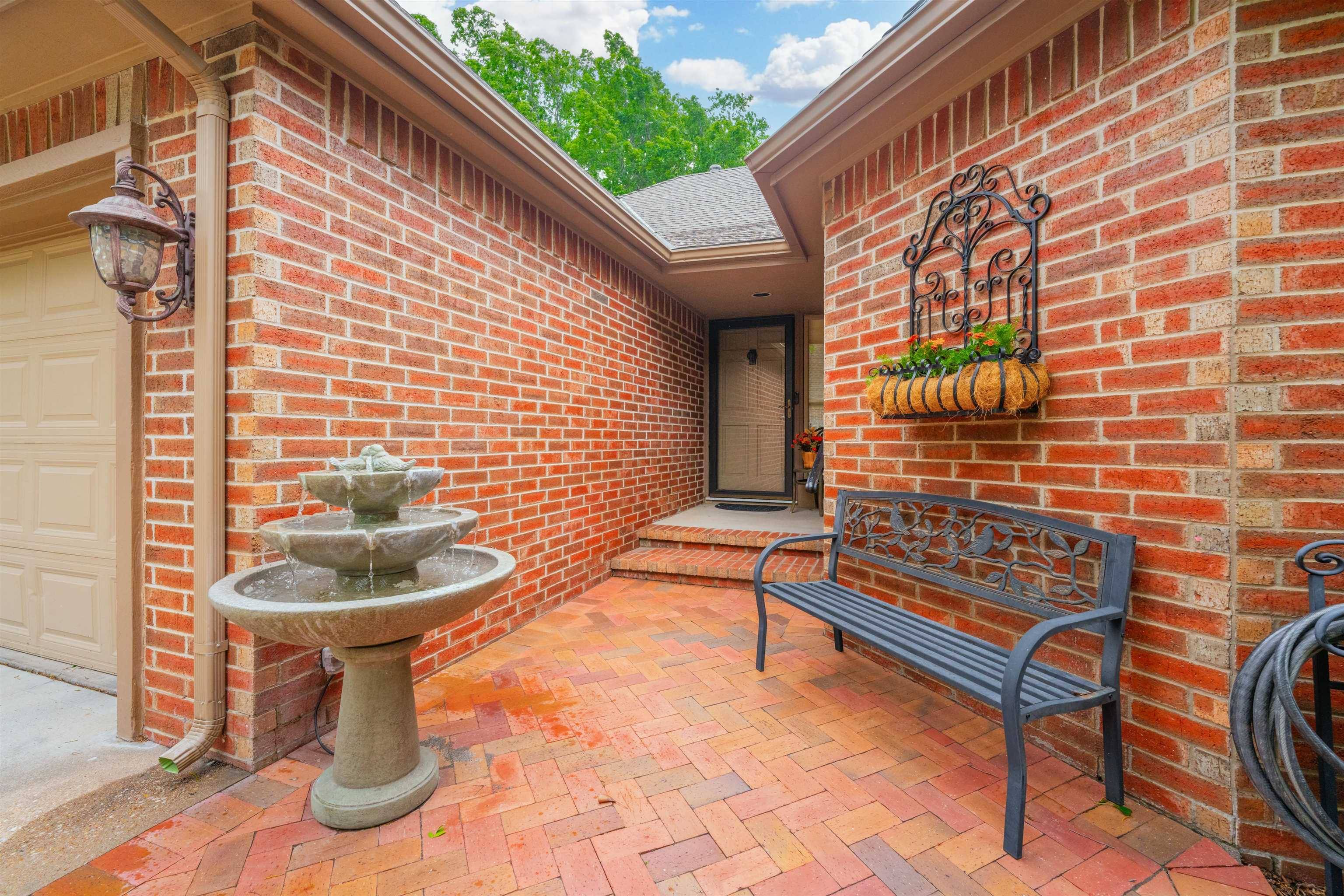 Wichita, KS 67226,2246 N Penstemon Ct