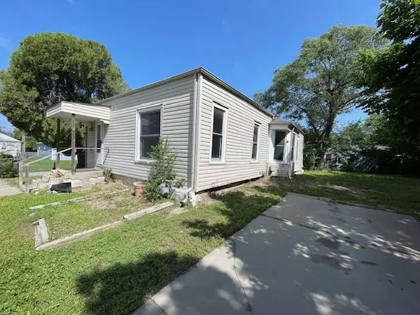 Wichita, KS 67214,1600 N Estelle Ave