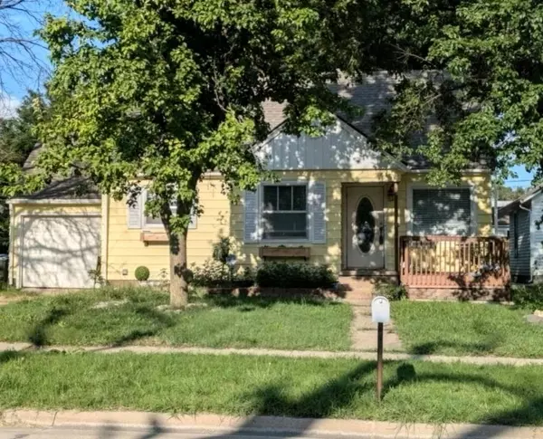 314 S Ash, Hillsboro, KS 67063