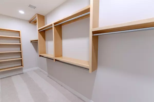 Wichita, KS 67226,3723 N Ritchfield St