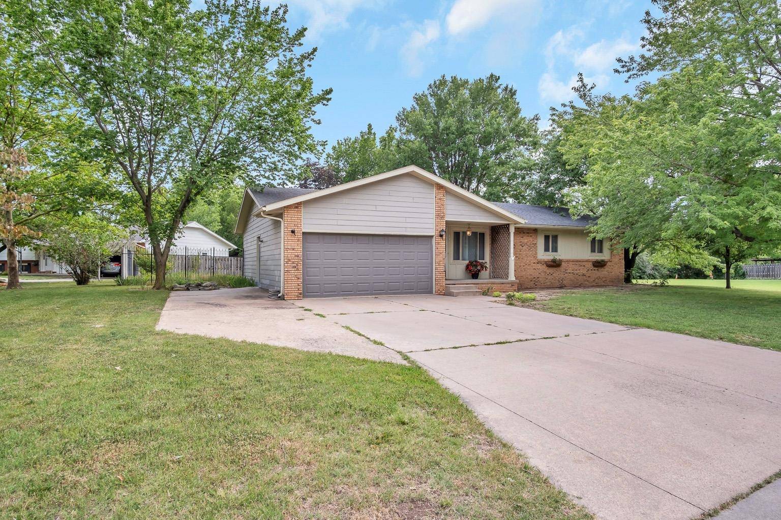Newton, KS 67114,636 Sherman Dr