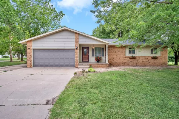 Newton, KS 67114,636 Sherman Dr