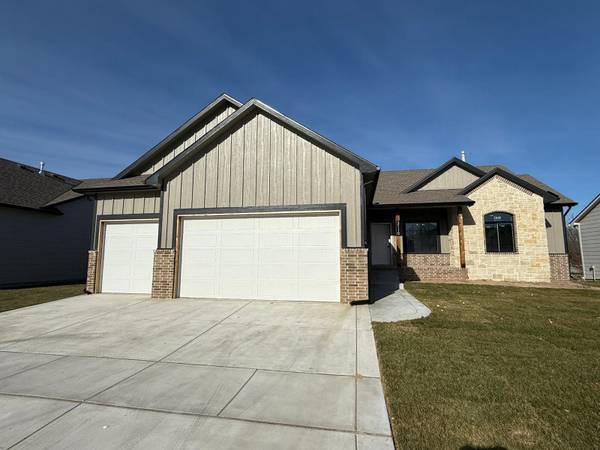 3110 E Sunflower Dr., Derby, KS 67037