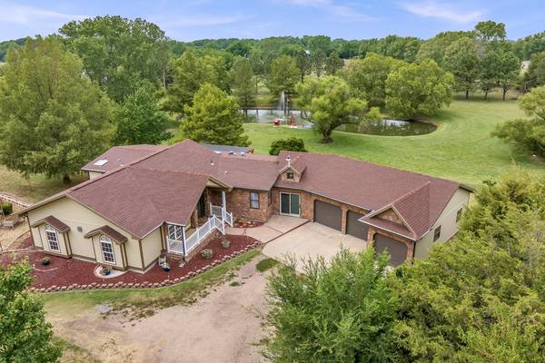 1400 Ryan Rd, Sedgwick, KS 67135