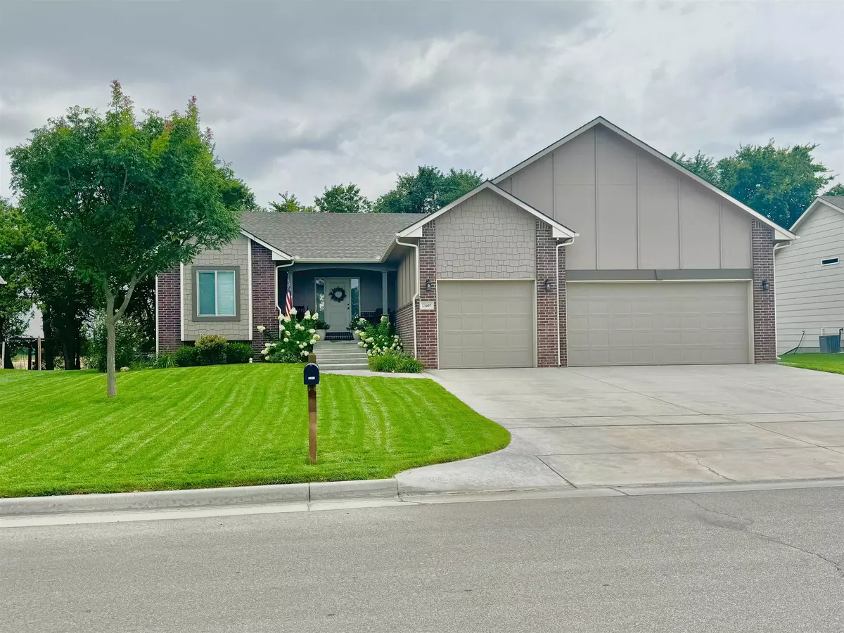 Wichita, KS 67235,13407 W Lost Creek St