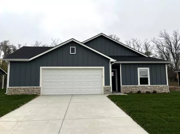 640 Finney Ave,  El Dorado,  KS 67042