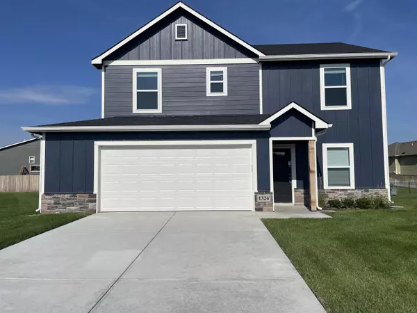 1324 S Sierra Hills Ct, Wichita, KS 67230