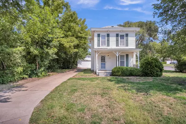 Newton, KS 67114,304 W 12th St