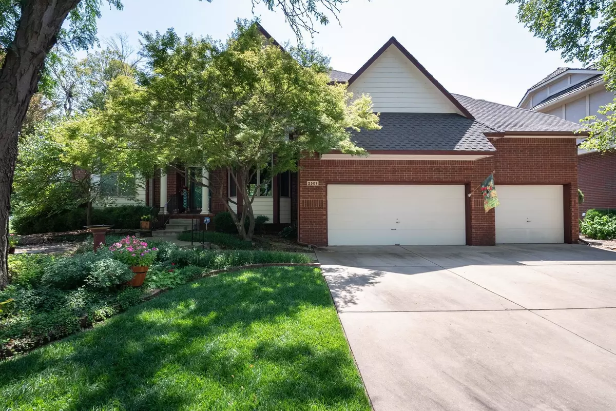 Wichita, KS 67205,2509 N Green Meadow Cir