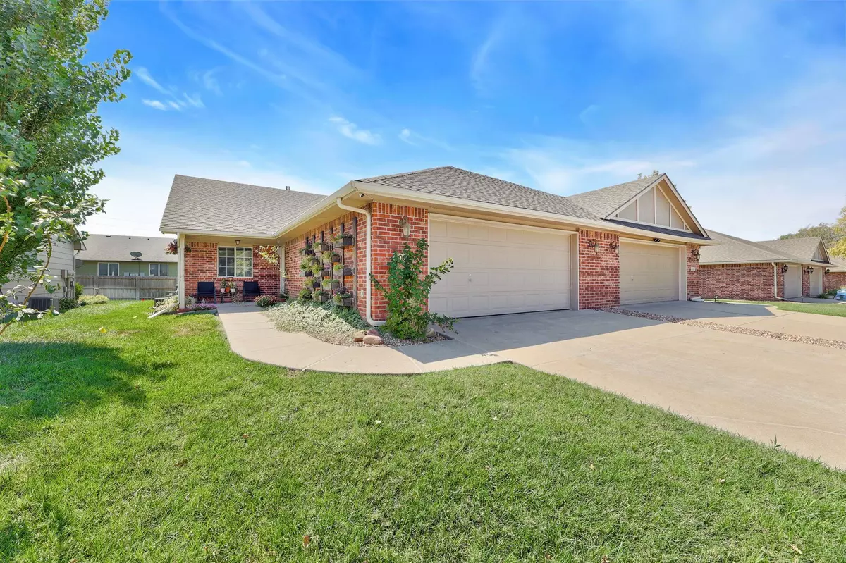 Newton, KS 67114,3005 Cottonwood Hill Dr