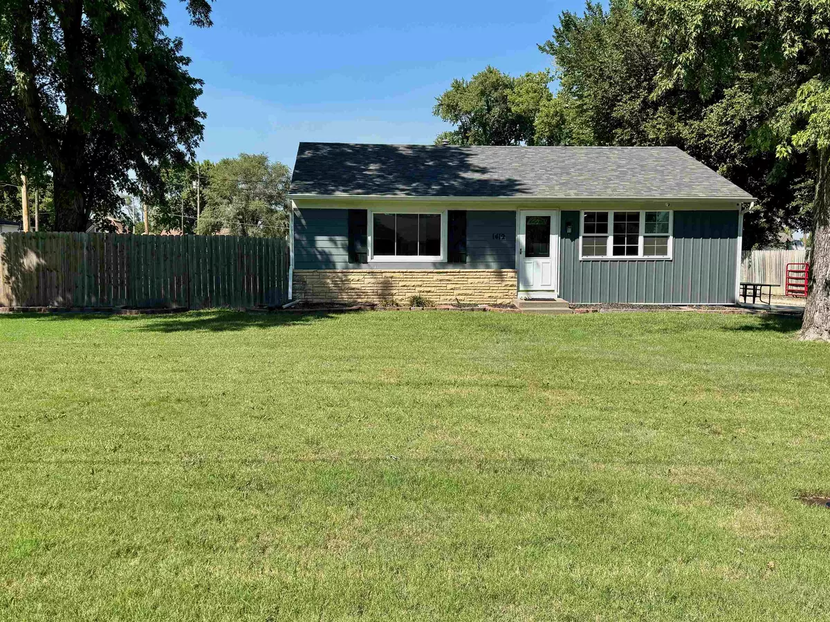 Abilene, KS 67410-3512,1412 NW 3rd St