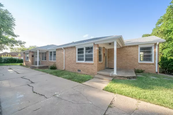 721 S Edgemoor St,  Wichita,  KS 67218