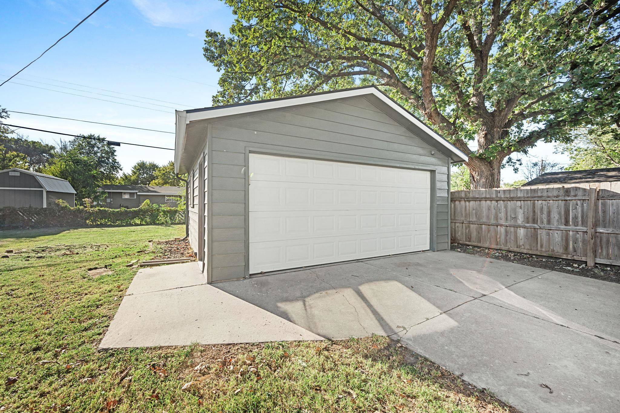 Wichita, KS 67203,1819 N Westridge Dr