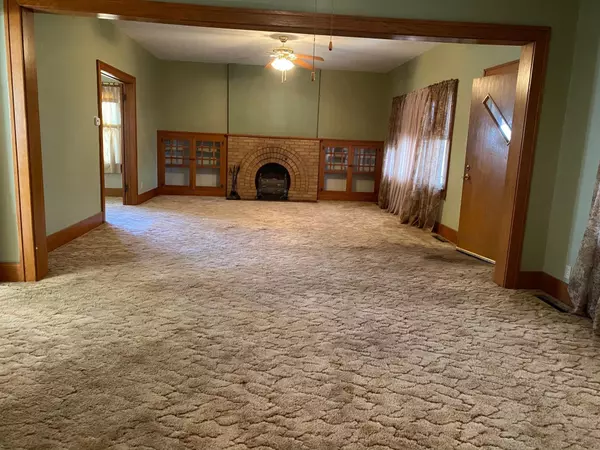 Arkansas City, KS 67005,1301 N Summit