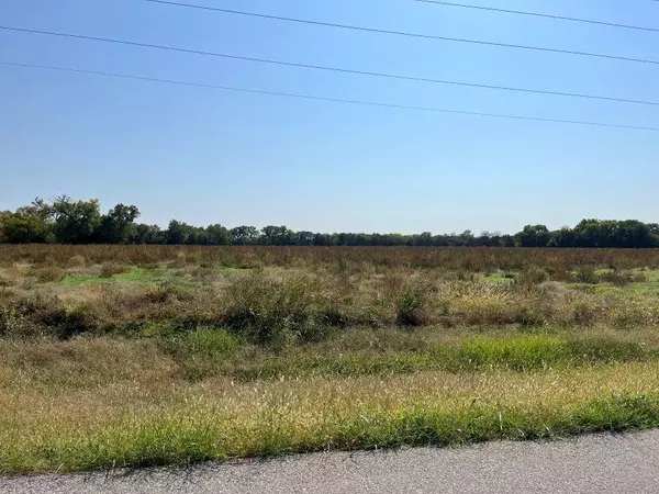 Lot 25 Block A Rio Bella Addition, Valley Center, KS 67147