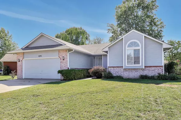 8701 W Westlawn,  Wichita,  KS 67212