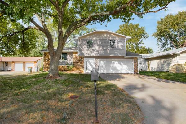 217 Ranger St, Haysville, KS 67060