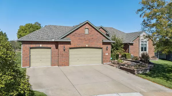 14310 W Ocala Ct, Wichita, KS 67235