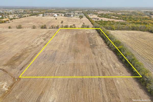 9.1+/- Acres on SW 220th, Douglass, KS 67039