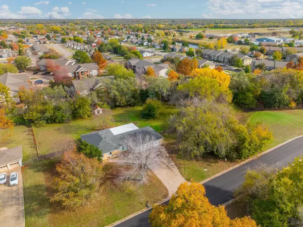 Haysville, KS 67060-1719,246 S Delos Ave