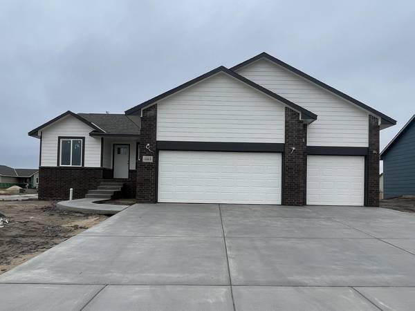 1603 N Wildflower Ct, Andover, KS 67002