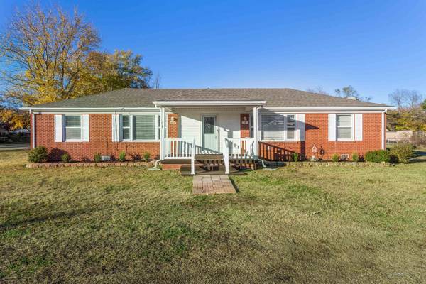 3024 N Salina, Wichita, KS 67209