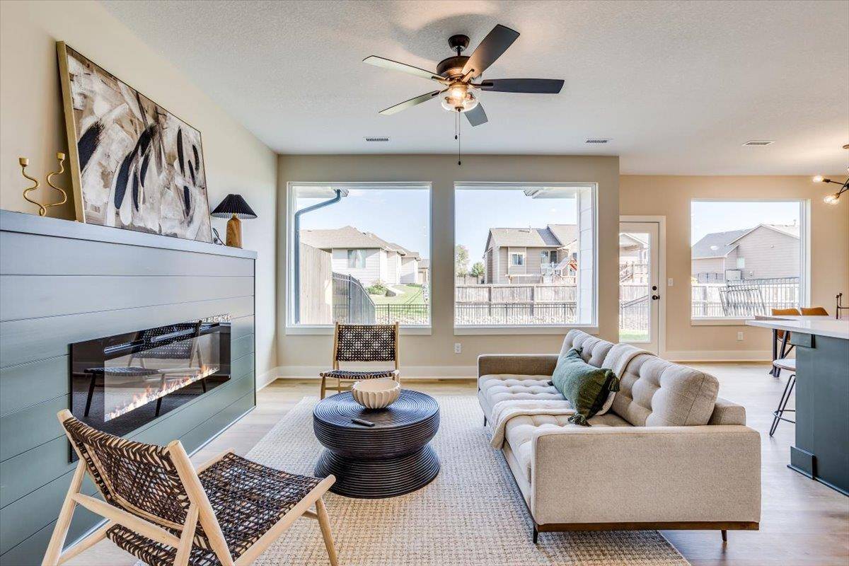 Wichita, KS 67228,2263-2265 N 159th St