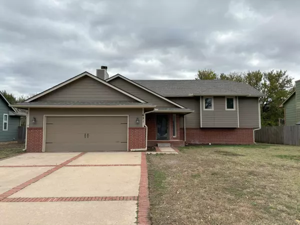 621 Conestoga Rd,  Maize,  KS 67101