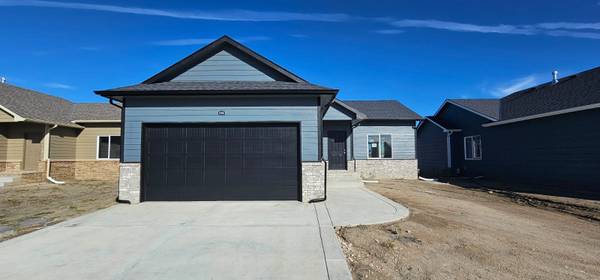 8986 E Summerside Pl, Bel Aire, KS 67226